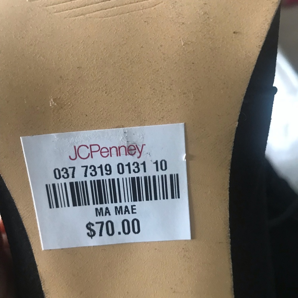 Boots - Picture 2 of 2
